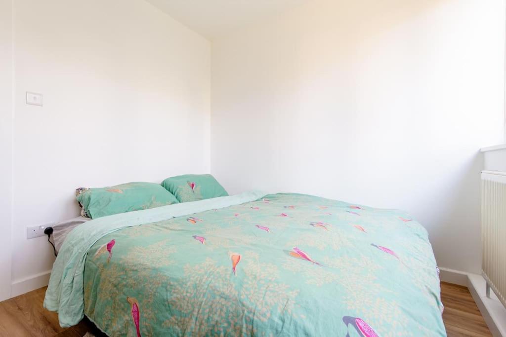 *Brand New 1 Bedroom Flat In Central London* Екстериор снимка